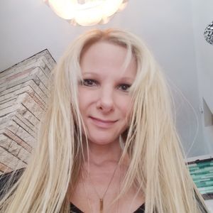 Meet your Posher, Christy